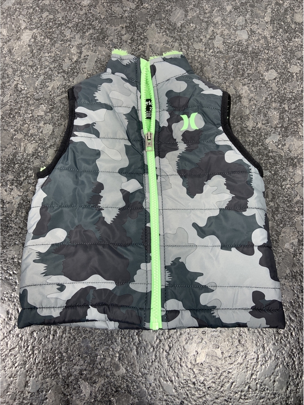 Kids Hurley 2T Camouflage & Neon Green Zippered Puffer Vest MINT